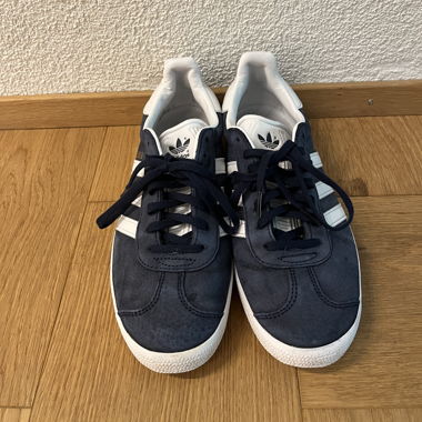Adidas Gazelle blue & white size 43 1/3