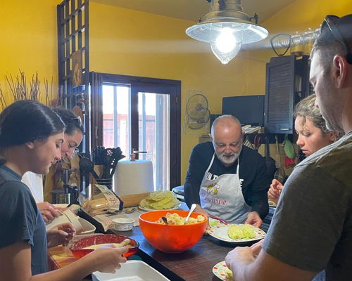 Food experiences Quartu Sant'Elena: Culinary experience: Sardinian specialties
