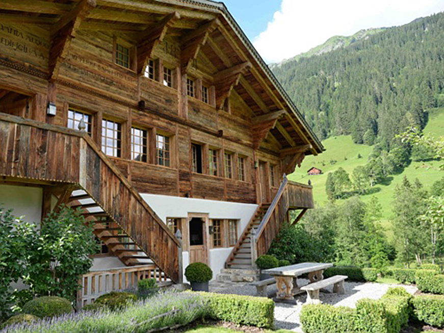  Zug
- Chalet in Gstaad