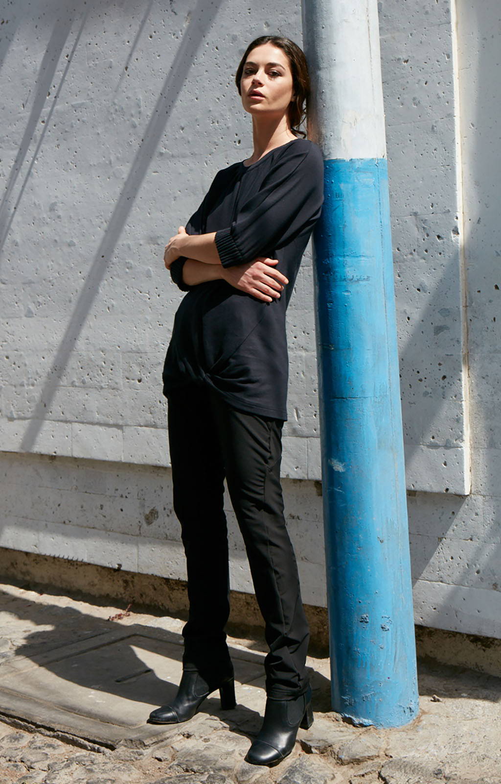ENDLESS PATH - THE ULTIMATE CHIC TRAVELER TECH PANT
