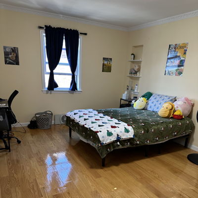 7641 170th St  2nd floor