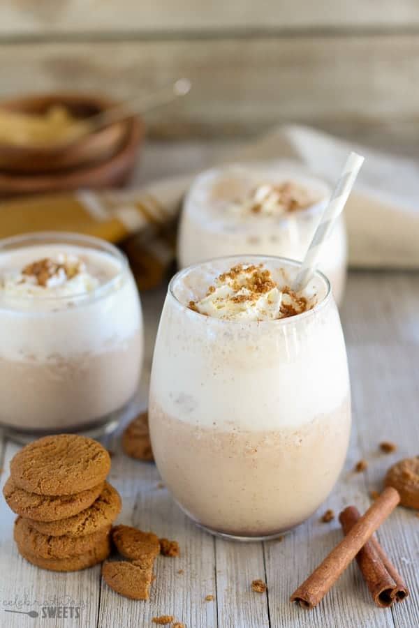 Gingerbread Smoothie - Celebrating Sweets