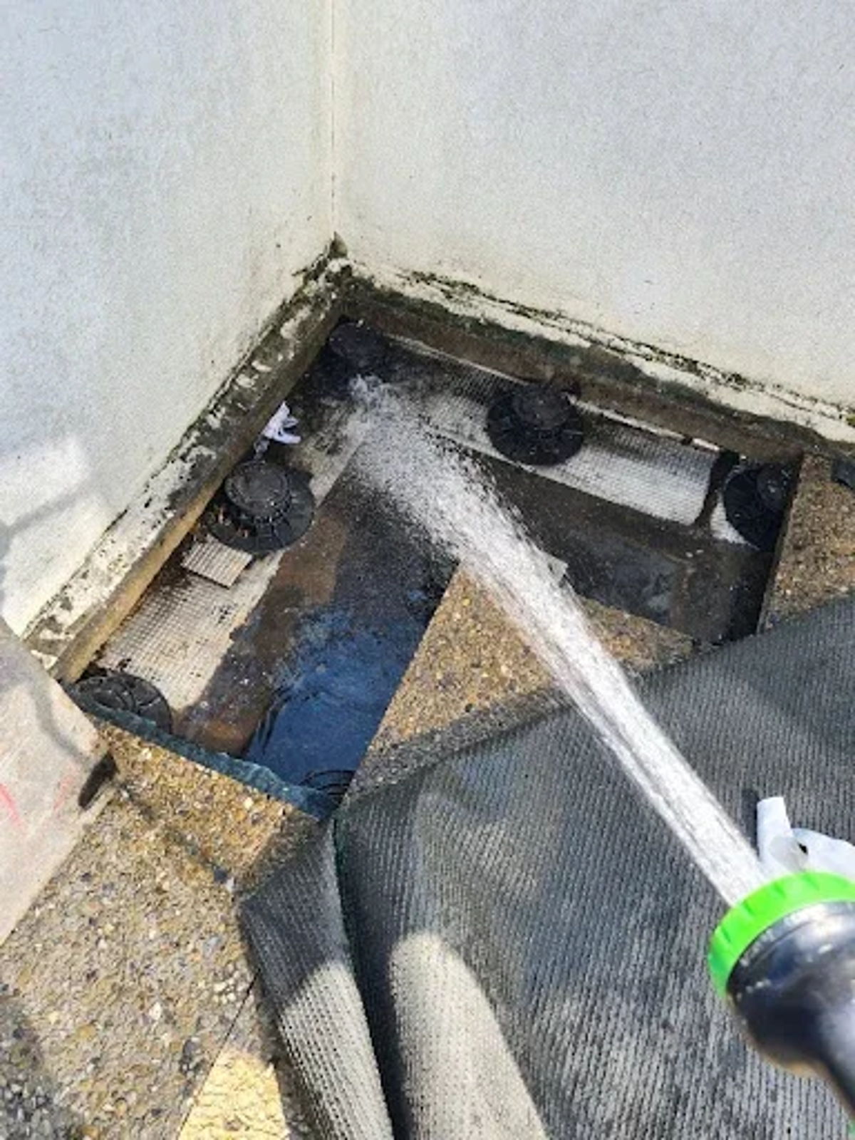 Recherche de fuite et mise en eau en terrasse à Bonneuil-sur-Marne — Python Hauteur