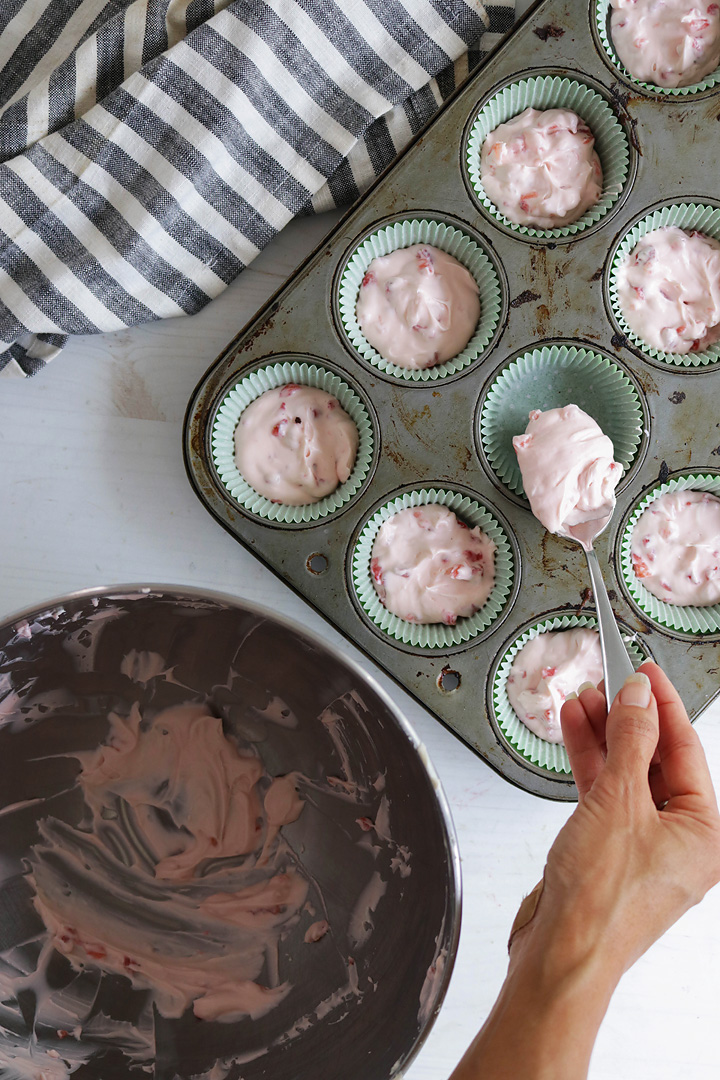 Strawberry Cheesecake Fat Bombs