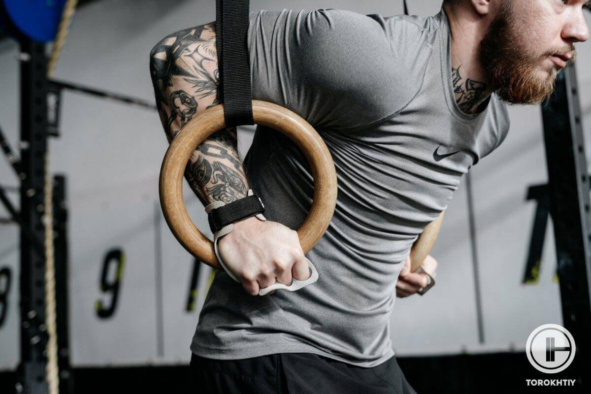 Fitness bar grips
