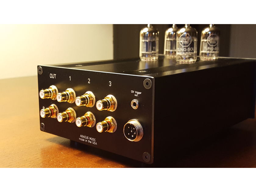 Abacus Aikido Tube Preamplifier with remote