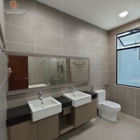 milton-design-contemporary-malaysia-johor-bathroom-interior-design
