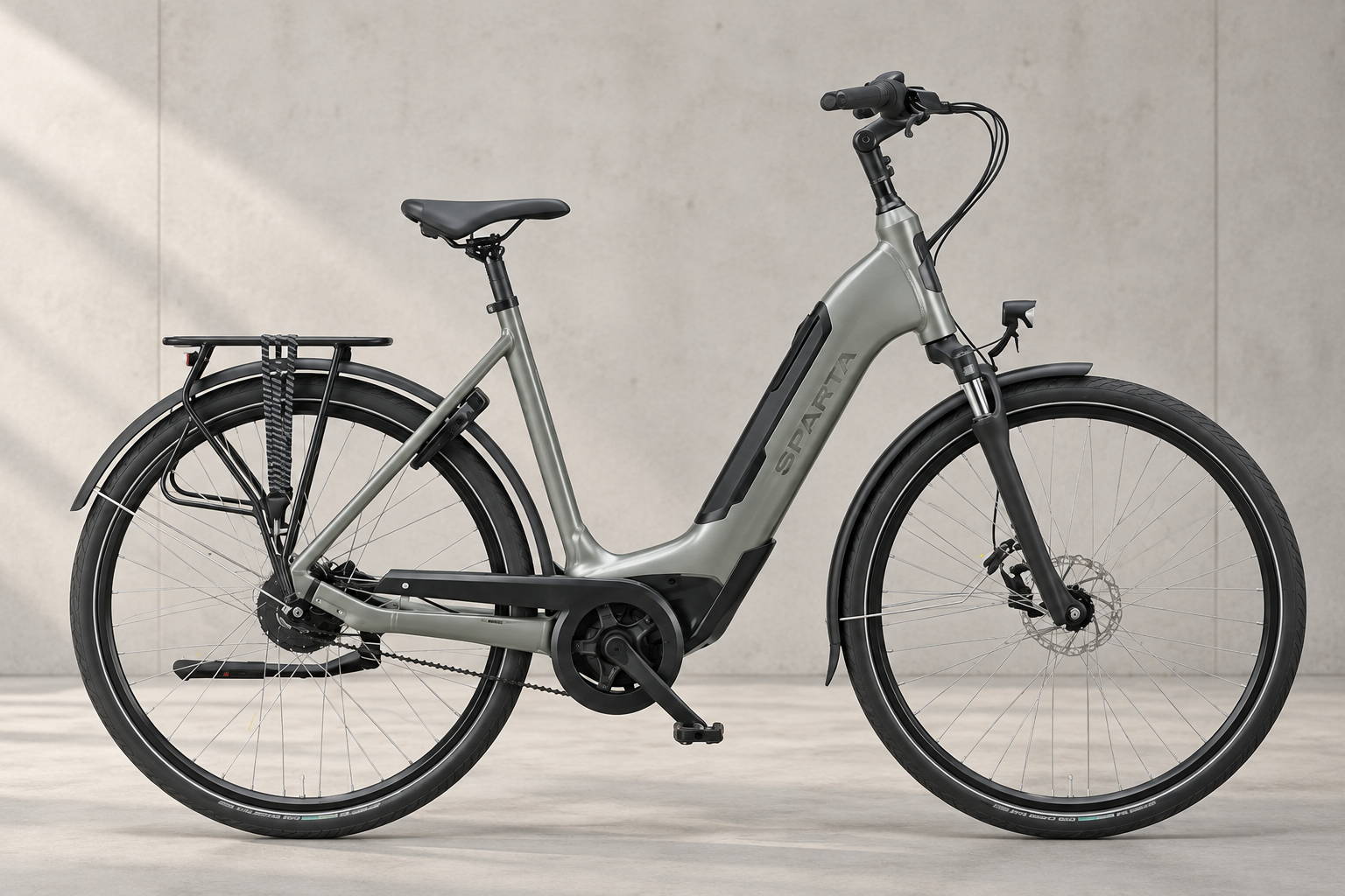 Sparta c-GRID Ultra elektrische fiets met lage instap, riemaandrijving en Bosch-middenmotor