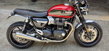 2020 TRIUMPH SPEED TWIN 1200 motorcycle for rent near Marietta, GA