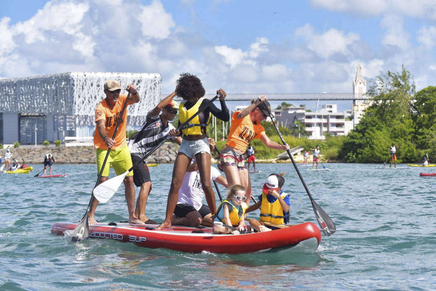 425pro Air Sup Giant In Action