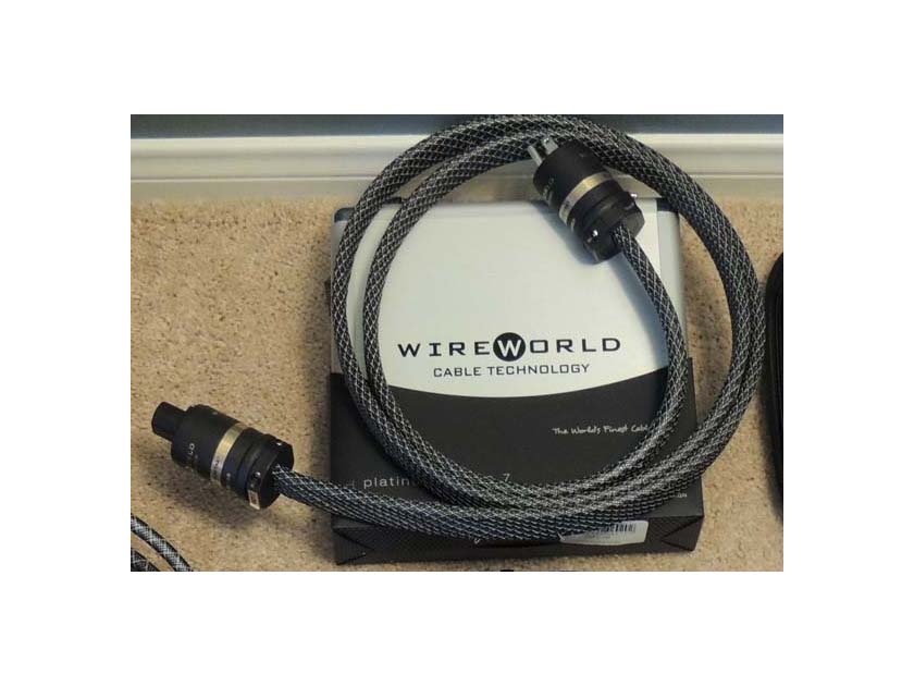 Wireworld Platinum Power Cord 2m Dealer Demo, SAVE 45%!