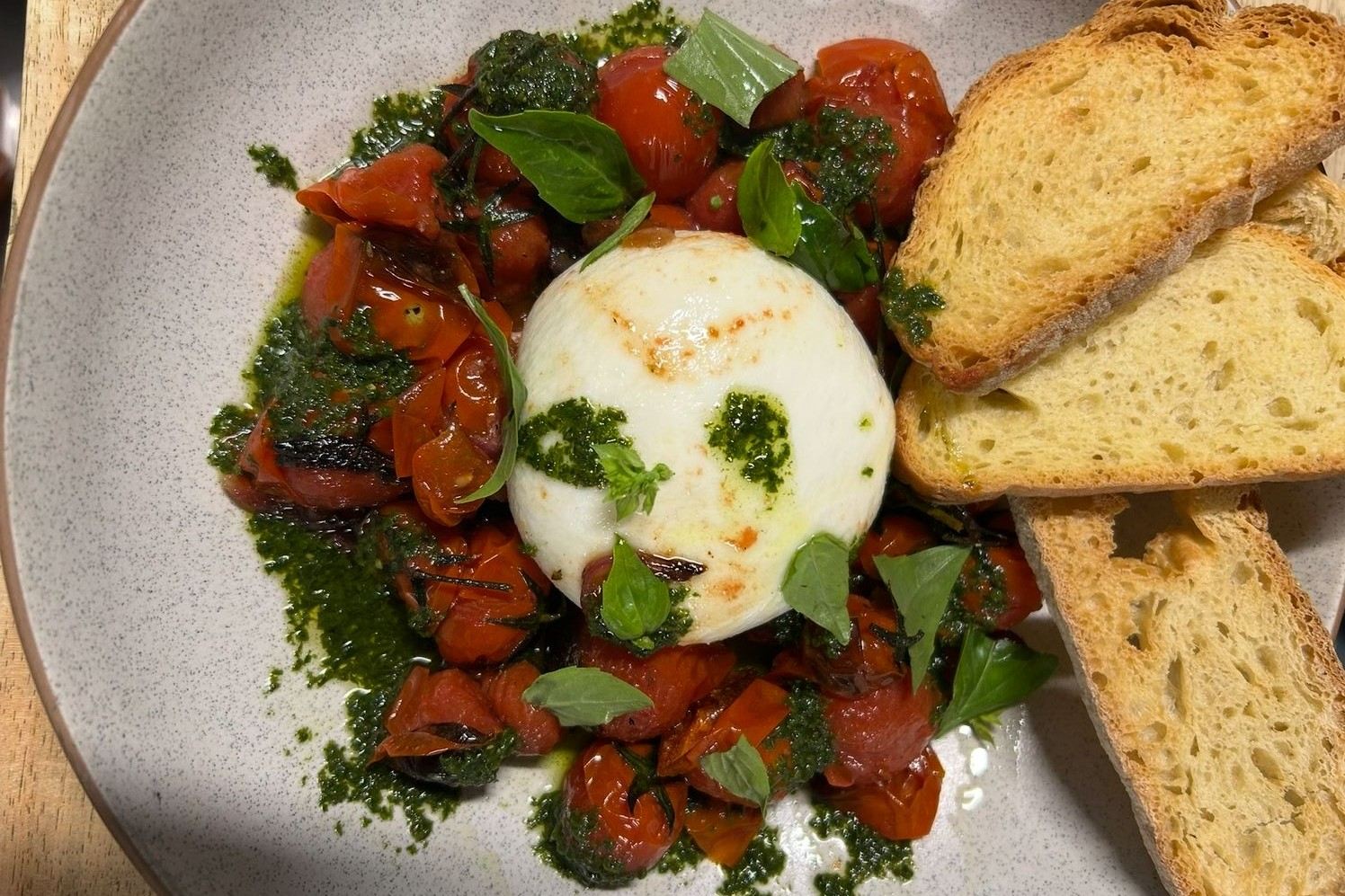 Lipari Pizza Bar Voucher - Image 3