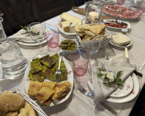 Esperienze gastronomiche Merana: Menù d'autunno: gusti piemontesi in cascina