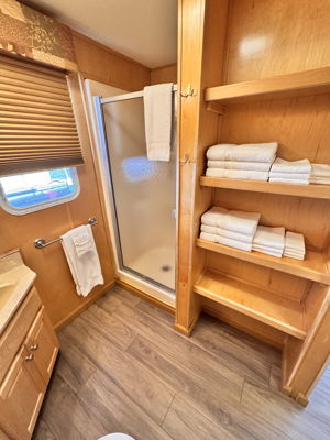 Boat Image 42