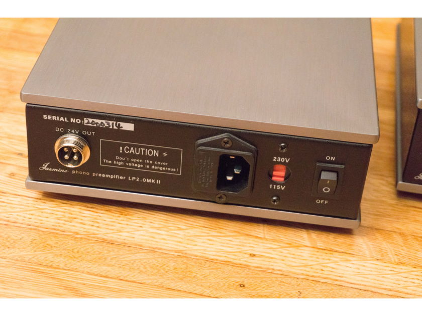 Jasmine Audio LP2 Mk2 With Outboard Power Supply
