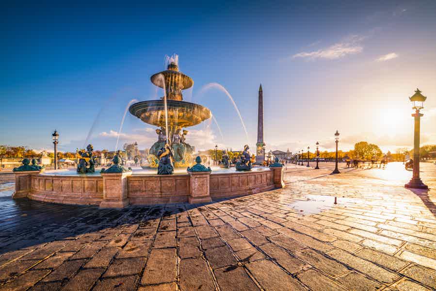 Main Paris' Landmarks by Vintage Citroen 2CV Tour - photo 3