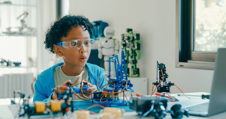 STEM Fun at Discover Science Center