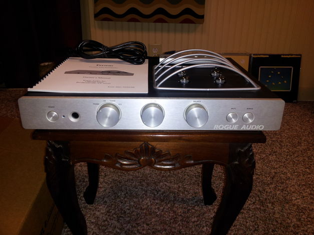 Rogue Audio Perseus one owner, near mint