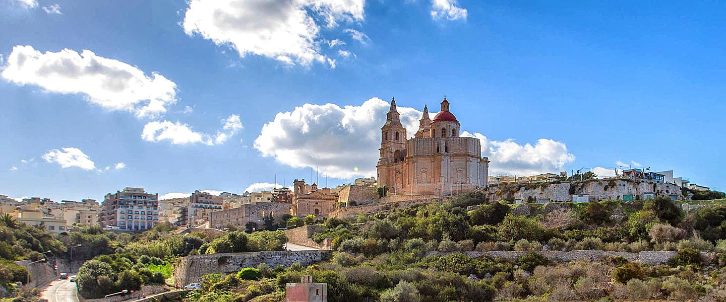  Birkirkara
- Whether you want to buy a plot of land, an exclusive house or a holiday property – northern Malta will convince you with its various location advantages and with its enchanting natural landscape.