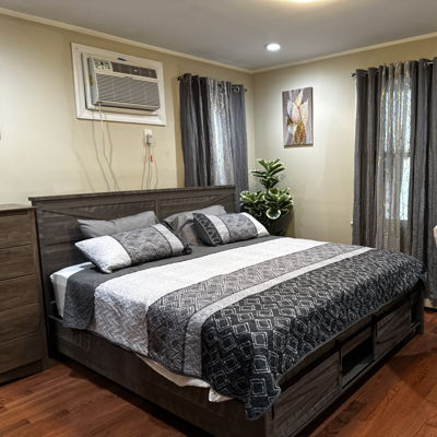 Fully Furnished: 12-14 min walk to SJU & All Ammenities and Bills Included