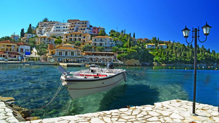 Syvota is a picturesque coastal village located on the mainland of northwestern Greece