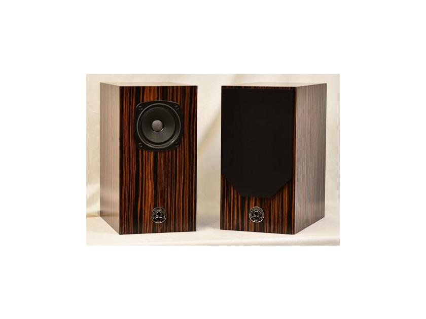 Omega Speaker Systems 3i Ebony Speakers - Perfect