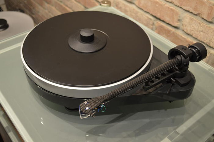 Pro-Ject Audio Systems RPM-5 .1SE CARBON - Turntable w/...