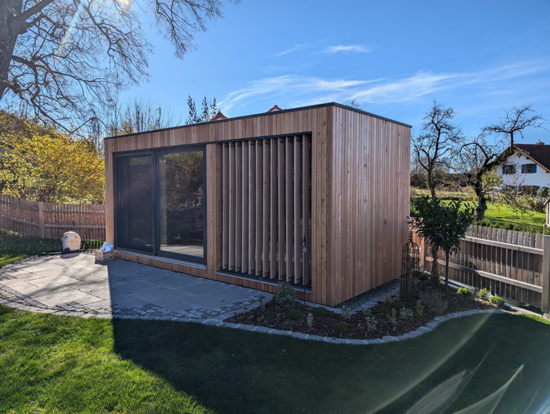 Außensauna in Lärchenholz