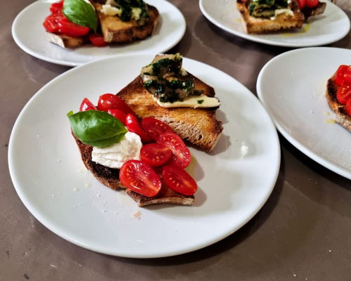 Food & Wine Tours Turin: Market tour and culinary experience