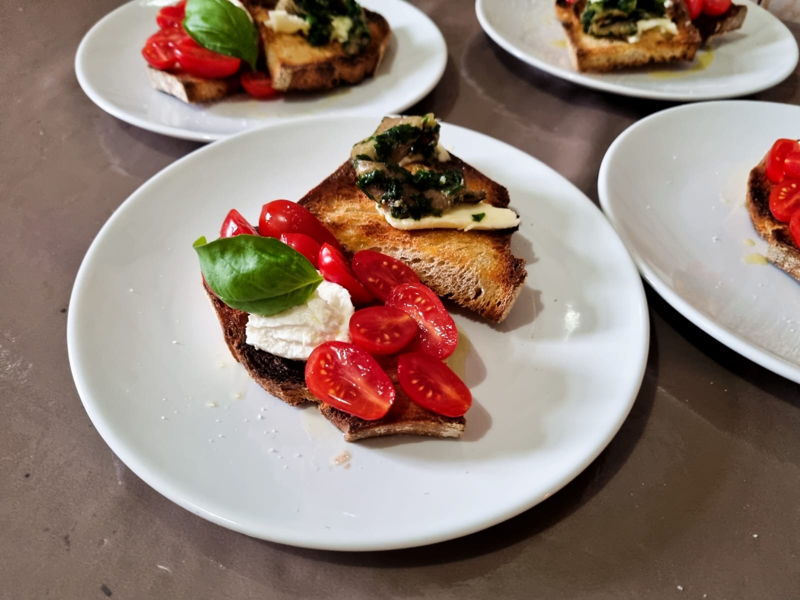 Food & Wine Tours Turin: Market tour and culinary experience