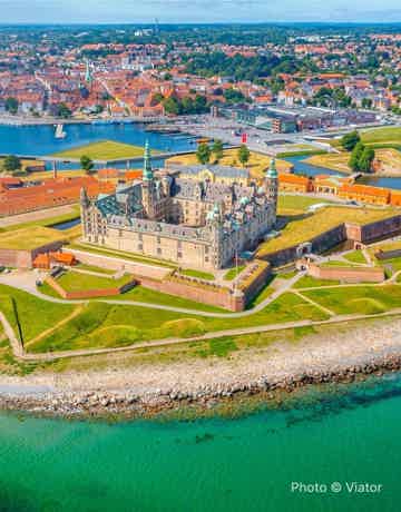 Visit UNESCO World Heritage-listed Kronborg Castle