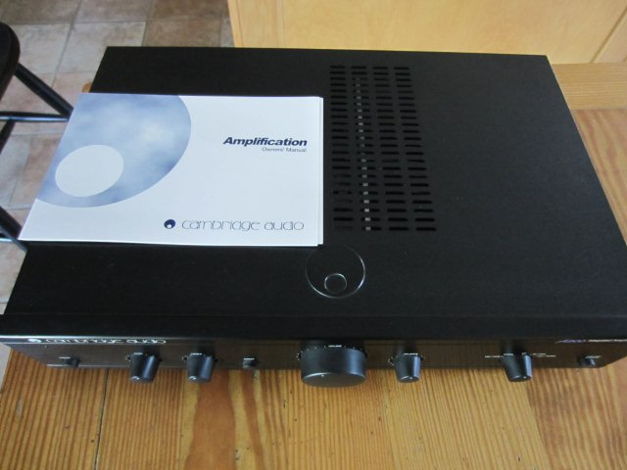 Cambridge Audio A300  Integrated Amp