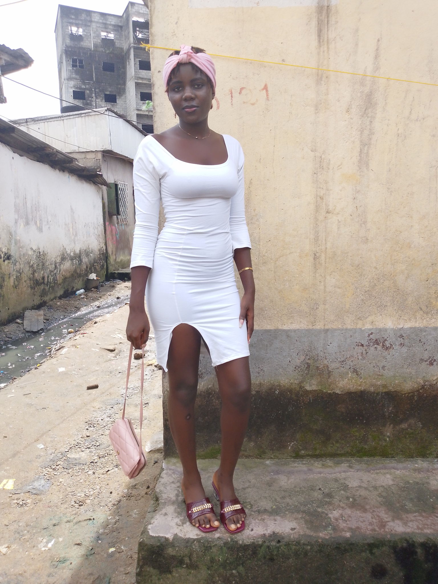 Teneng Destiny Shirin ngea