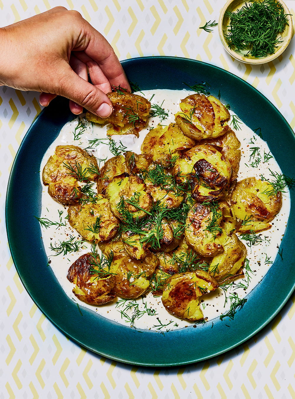Salt and Vinegar Smashed Potatoes | RICARDO