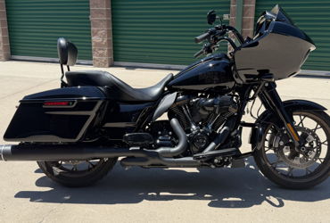 2023 HARLEY-DAVIDSON ROAD GLIDE ST motorcycle for rent near Peyton, CO