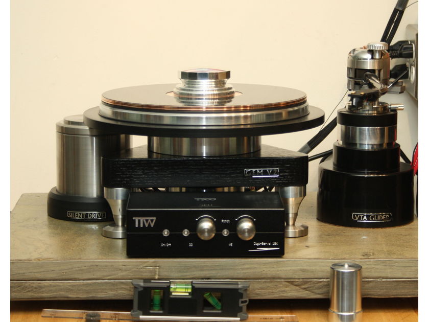 TTWeights Audio GEM V2 Rim Drive Copper Top Platter (Rare) Avro Tone Arm - Cable