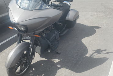 2016 VICTORY CROSS COUNTRY 8-BALL motorcycle for rent near Port Charlotte, FL