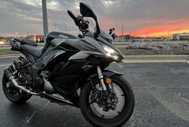 2017 KAWASAKI NINJA 1000SX ABS motorcycle for rent near Sherwood, AR