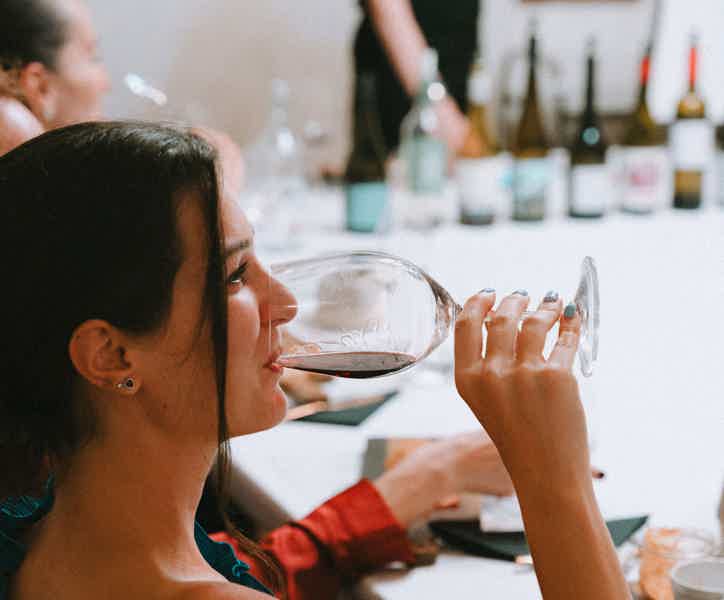 Sommelier-led Wine tasting in Budapest - photo 3