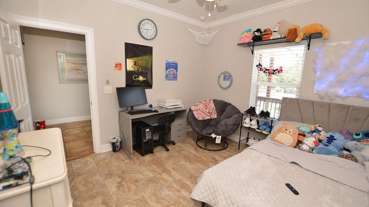 Slideshow image