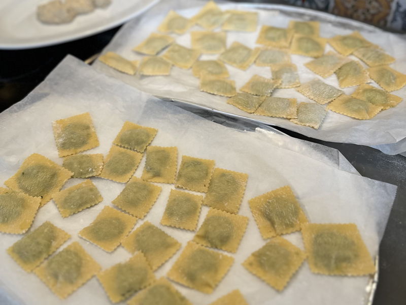 Corsi di cucina Genova: Esperienza genovese: ravioli di pesce, focaccia e Prosecco
