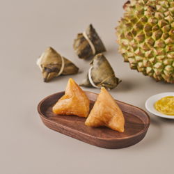 Singnature! Mini 'Kee Zhang' with D24 Durian Dip