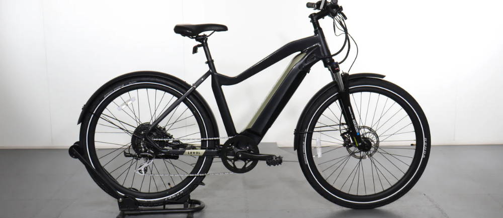 An Aventon Level