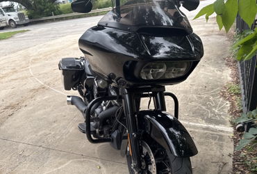 2020 HARLEY-DAVIDSON ROAD GLIDE SPECIAL motorcycle for rent near San Antonio, TX