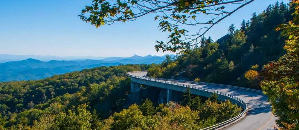 Blue Ridge Parkway road curve