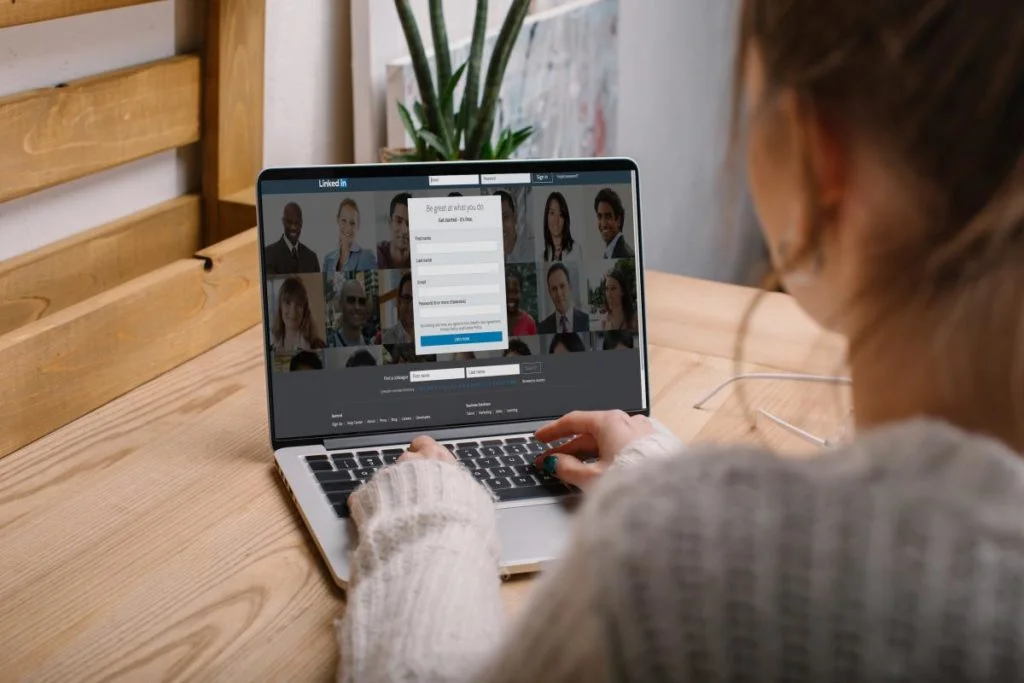 Social Selling Is Not Sending LinkedIn Connection Requests