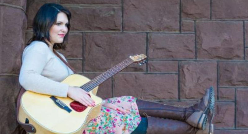 Live Music: Heidi Riddell