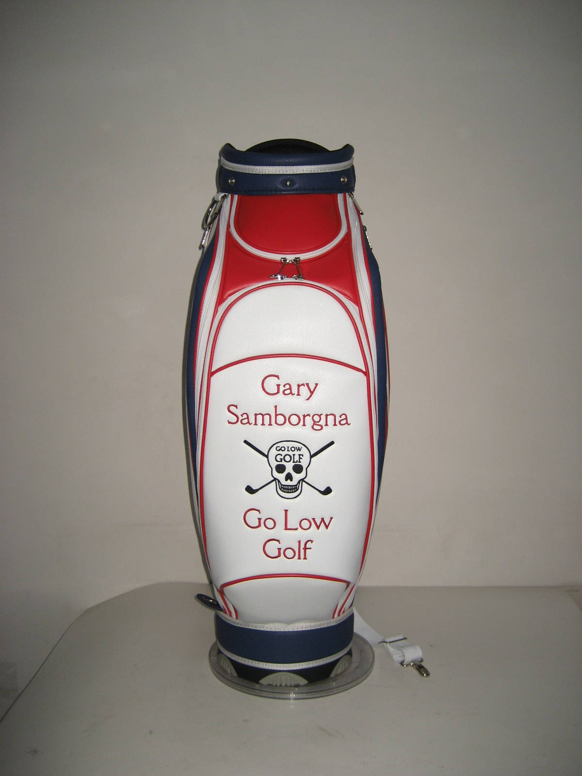 Customised football club golf bags by Golf Custom Bags 111
