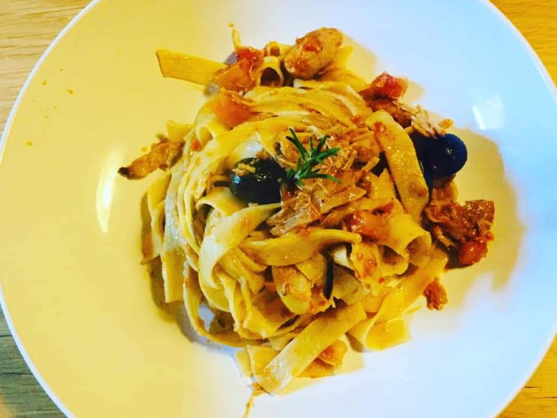 Cursos de cocina Arezzo: Curso de cocina típica de la zona con un Cesarino.