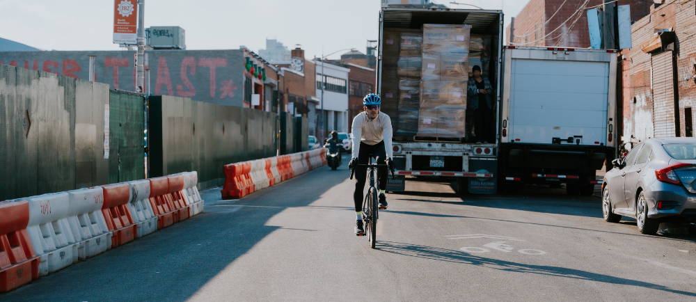 Canndondale TopStone gravel e-Bike on street
